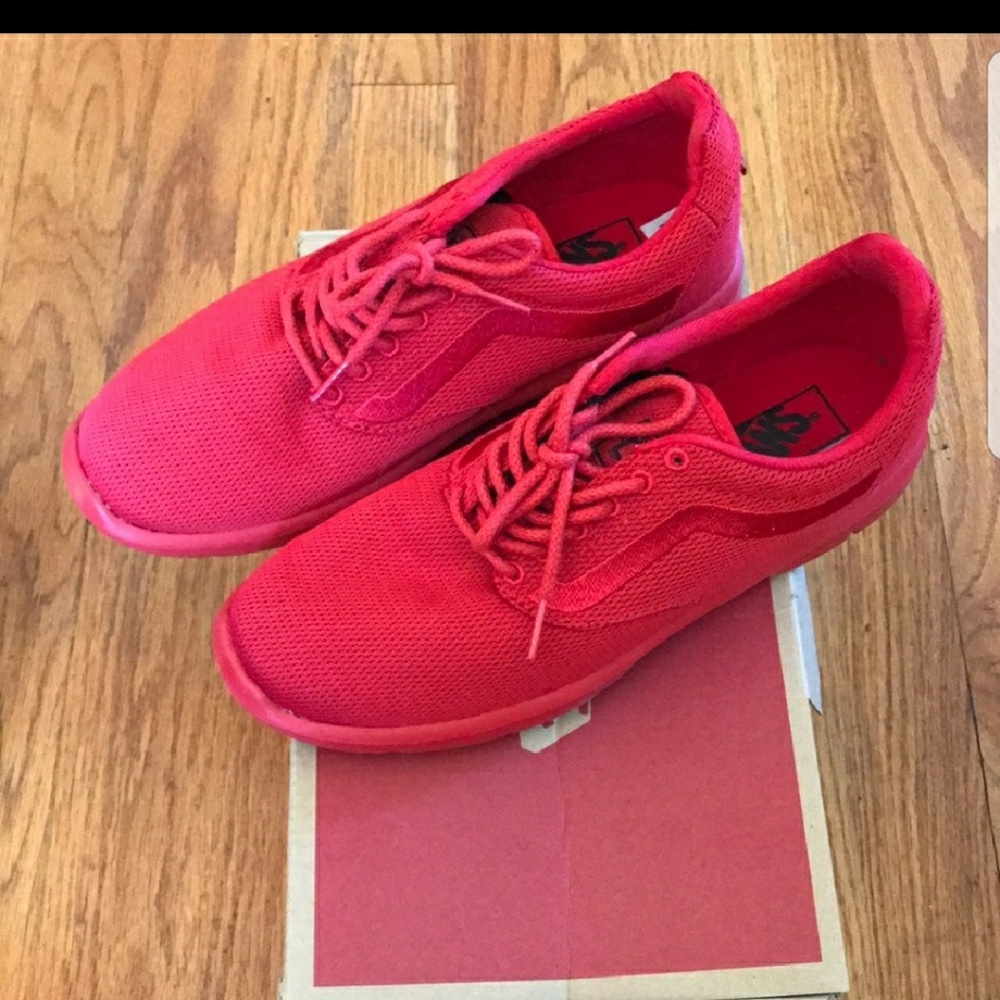 Vans shoes size 8
